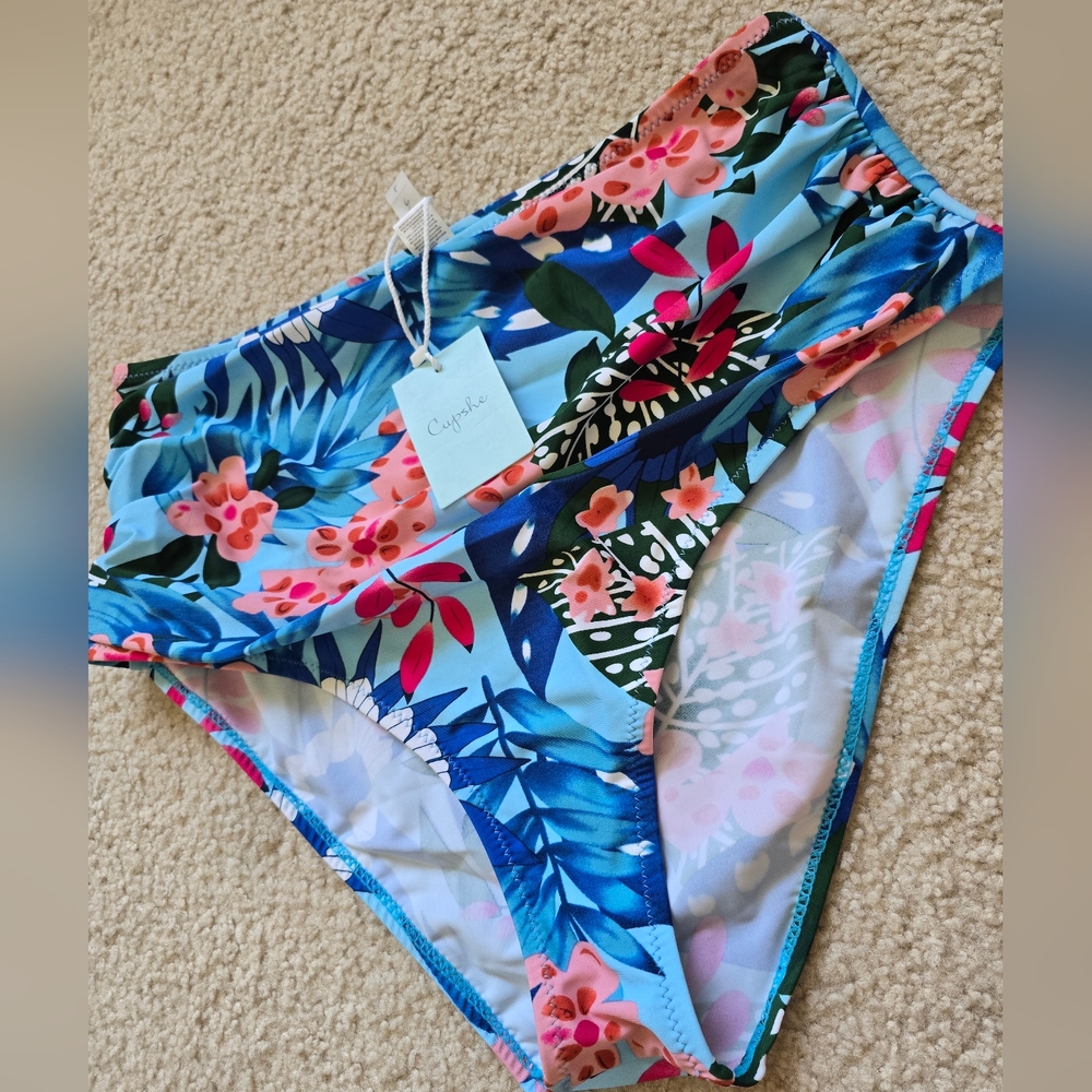 Cupshe Tropical Floral Bikini - Blue and Pink